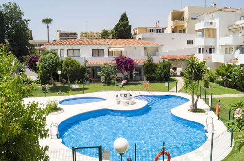 Foto 1 - Apartamento de 1 quarto em Torremolinos com piscina e jardim