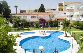 Foto 1 - Appartamento con 1 camera da letto a Torremolinos con piscina e vista mare