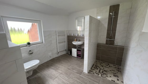 Haus mit 3 Schlafzimmern in Weener mit garten - Foto 3