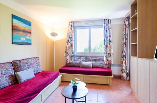 Foto 9 - Appartamento con 1 camera da letto a Roquebrune-sur-Argens con piscina e vista mare