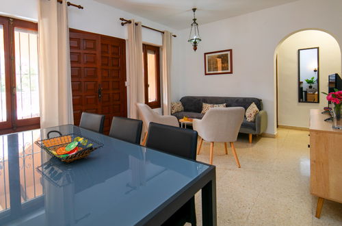 Foto 21 - Casa de 4 quartos em Calp com piscina privada e jardim