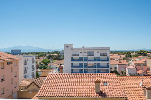 Foto 15 - Appartamento con 1 camera da letto a Canet-en-Roussillon con vista mare