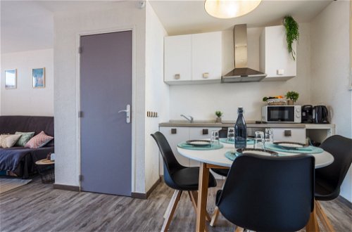 Foto 2 - Appartamento con 1 camera da letto a Canet-en-Roussillon con vista mare