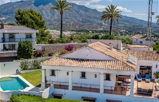 Foto 1 - Casa con 4 camere da letto a Marbella con piscina privata e vista mare