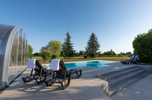 Photo 13 - Maison de 7 chambres à Ivanić-Grad avec piscine privée et terrasse