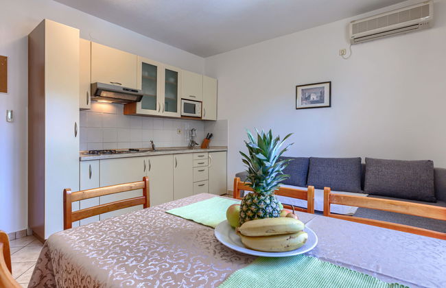 Apartment mit 2 Schlafzimmern in Poreč mit schwimmbad und garten - Foto 11