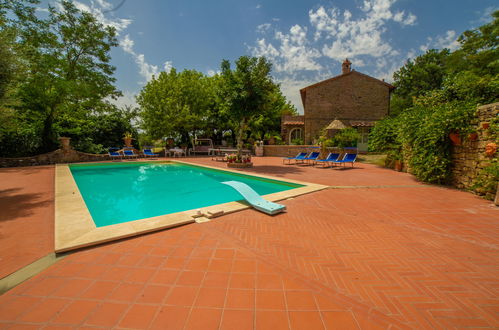 Foto 48 - Haus mit 6 Schlafzimmern in Cortona mit privater pool und garten