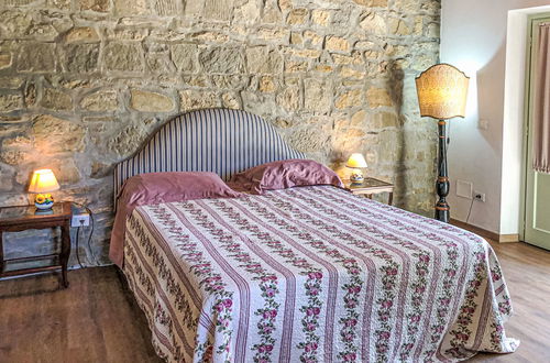 Foto 51 - Casa de 7 quartos em Cortona com piscina privada e jardim