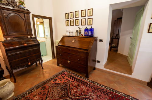 Photo 16 - 6 bedroom House in Cortona with private pool and garden