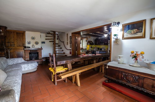 Photo 10 - 6 bedroom House in Cortona with private pool and garden