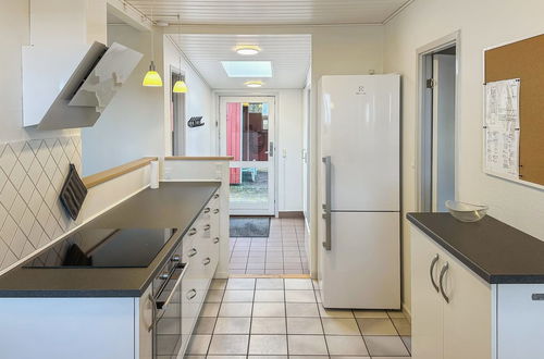 Foto 16 - Casa de 3 quartos em Nexø com terraço e sauna