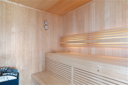 Photo 8 - Maison de 3 chambres à Knebel avec terrasse et sauna