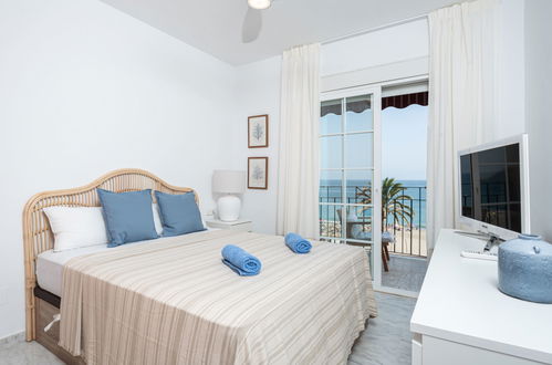 Foto 5 - Appartamento con 3 camere da letto a Estepona con terrazza