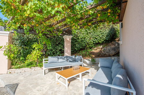 Photo 3 - Maison de 5 chambres à Cavalaire-sur-Mer avec piscine privée et jardin