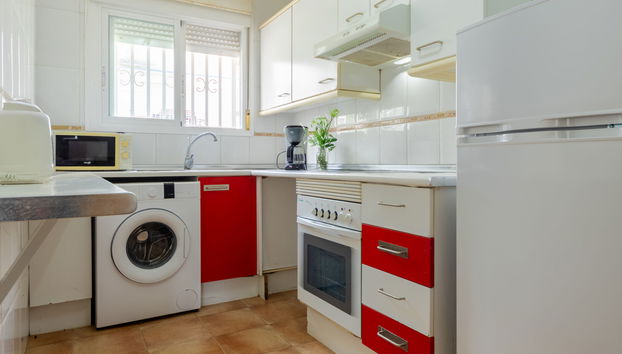 Haus mit 4 Schlafzimmern in Salou mit schwimmbad und garten - Foto 4