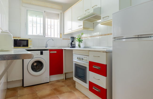 Casa de 4 quartos em Salou com piscina e jardim - Foto 4
