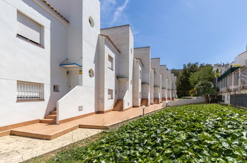 Foto 18 - Casa de 3 quartos em Salou com piscina e jardim