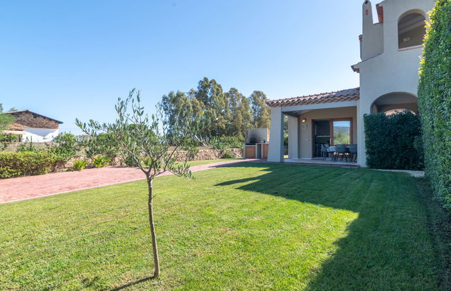 Casa de 3 quartos em Budoni com piscina privada e jardim - Foto 26