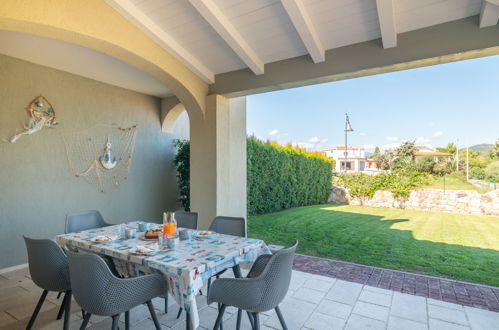 Photo 2 - Maison de 2 chambres à Budoni avec piscine privée et jardin