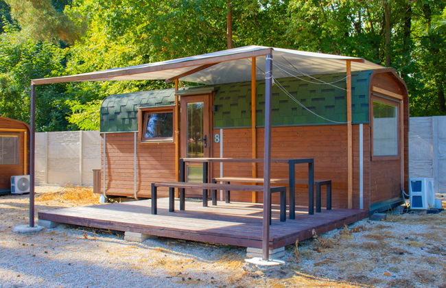 Casa de 1 quarto em Hradec Kralove com jardim - Foto 13