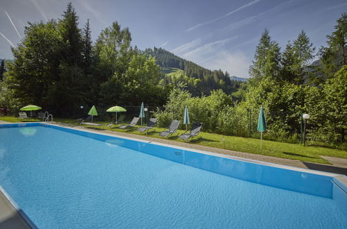 Photo 2 - Appartement de 1 chambre à Viehhofen avec piscine et vues sur la montagne