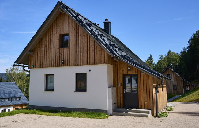 Casa de 2 quartos em Smržovka com jardim e terraço - Foto 1