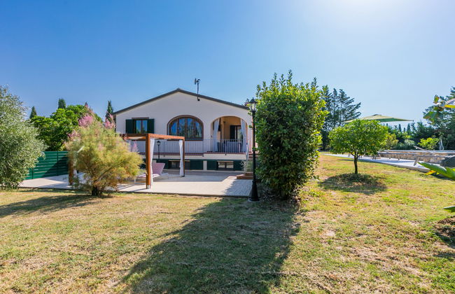 Casa de 5 quartos em Cecina com piscina privada e jardim - Foto 9