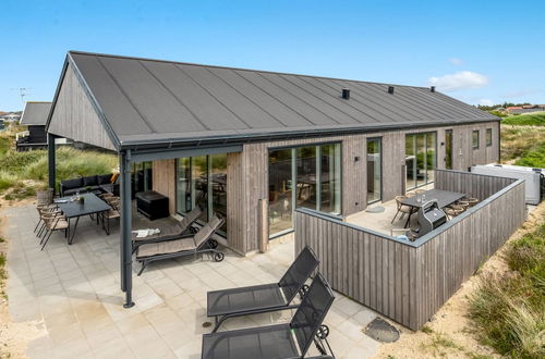 Foto 1 - Casa de 5 quartos em Hvide Sande com terraço e sauna