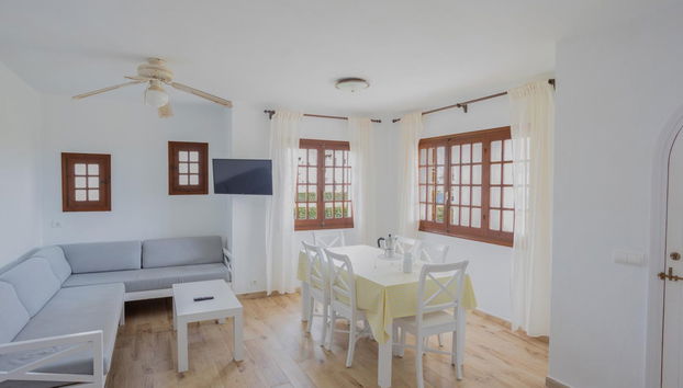 Appartement de 4 chambres à Alaior avec piscine et jardin - Photo 3