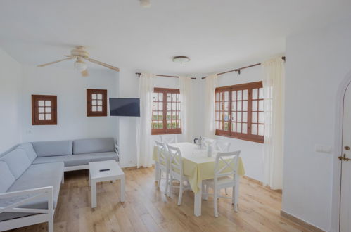 Photo 3 - 3 bedroom Apartment in Alaior with swimming pool and garden