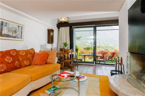 Foto 3 - Appartamento con 2 camere da letto a Capriasca con piscina e vista sulle montagne