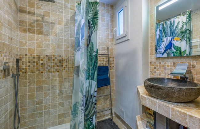 Casa de 7 quartos em Uzès com piscina privada e jardim - Foto 20