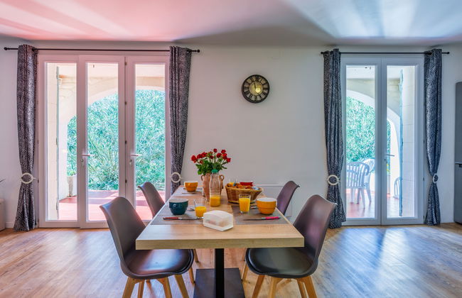 Casa de 7 quartos em Uzès com piscina privada e jardim - Foto 8