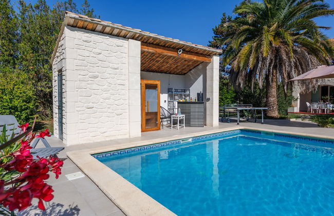Casa de 7 quartos em Uzès com piscina privada e jardim - Foto 28