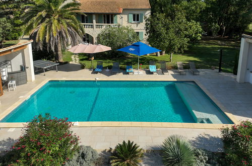 Photo 1 - Maison de 5 chambres à Uzès avec piscine privée et jardin