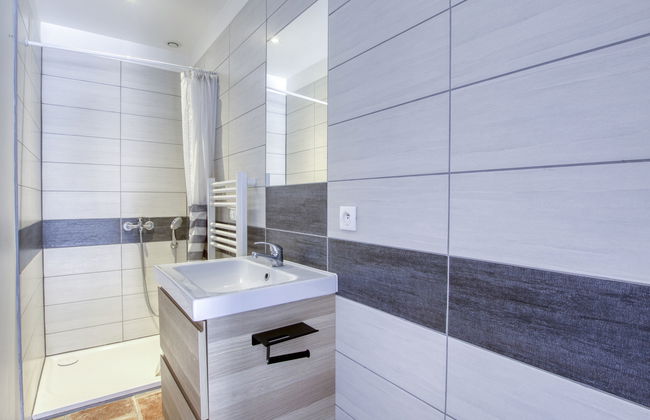 Apartment mit 2 Schlafzimmern in Évenos mit garten und terrasse - Foto 9