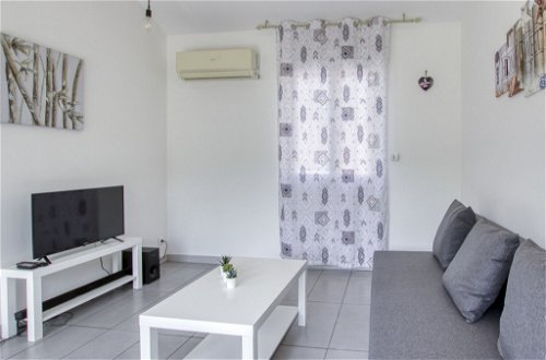 Foto 4 - Apartment mit 1 Schlafzimmer in Évenos mit terrasse