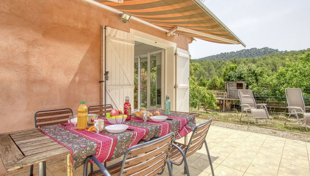 Apartamento de 2 quartos em Évenos com jardim e terraço - Foto 3