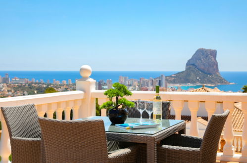 Photo 3 - Maison de 4 chambres à Calp avec piscine privée et vues à la mer