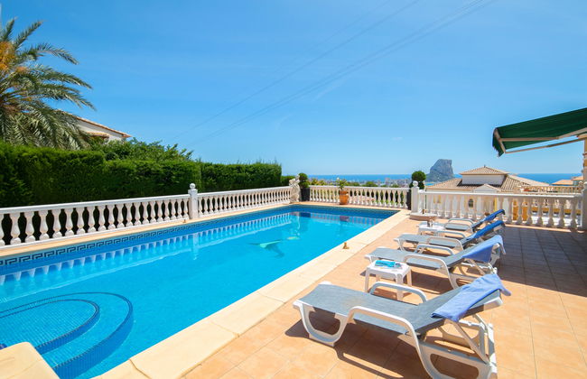 Casa de 5 quartos em Calp com piscina privada e terraço - Foto 7