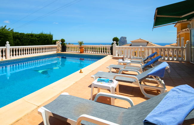 Casa de 5 quartos em Calp com piscina privada e terraço - Foto 33