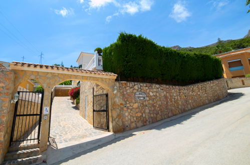 Foto 39 - Casa de 4 quartos em Calp com piscina privada e terraço