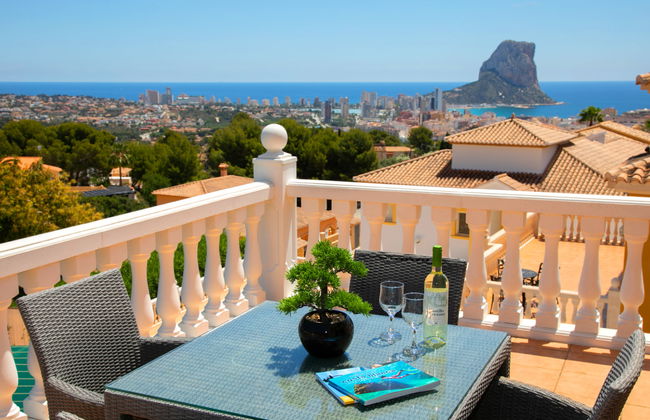 Casa de 5 quartos em Calp com piscina privada e terraço - Foto 27