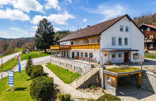 Casa de 16 quartos em Bayerisch Eisenstein com terraço - Foto 1