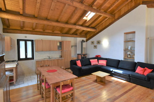 Photo 1 - 3 bedroom Apartment in Madesimo with garden and terrace