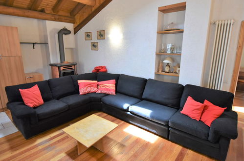 Photo 10 - 3 bedroom Apartment in Madesimo with garden and mountain view