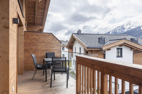 Photo 1 - Maison de 4 chambres à Uttendorf avec terrasse et sauna