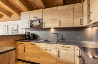 Foto 2 - Casa con 4 camere da letto a Uttendorf con terrazza e sauna