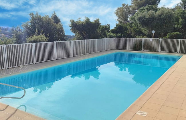 Apartamento em Cavalaire-sur-Mer com piscina - Foto 16