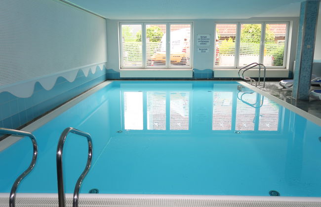 Casa de 4 quartos em Butjadingen com piscina e jardim - Foto 5